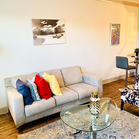 Luxurious And Cozy Apartment In Heart Of Buckhead แอตแลนตา ภายนอก รูปภาพ