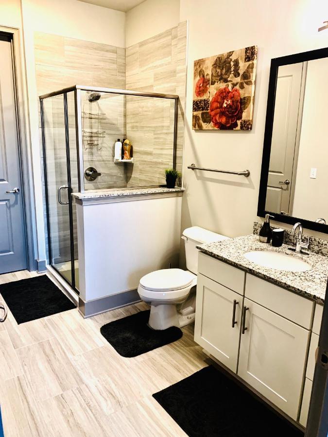 Luxurious And Cozy Apartment In Heart Of Buckhead แอตแลนตา ภายนอก รูปภาพ